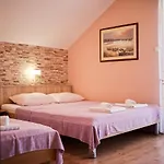 Ruza Apartment *